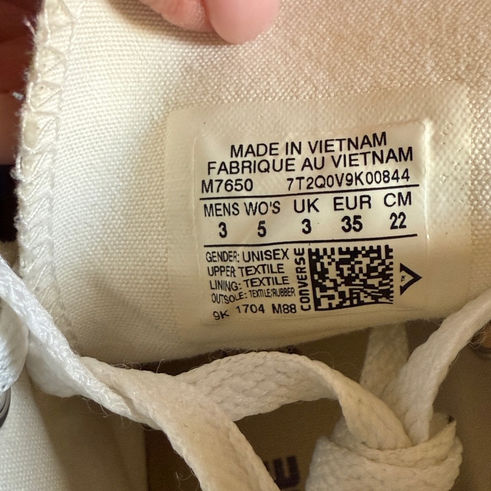 CONVERSE ALL STAR CHUCK TAYLOR HIGH TOP CANVAS SNEAKERS UNISEX SZ MEN 3 WOMENS 5 - Picture 8 of 11